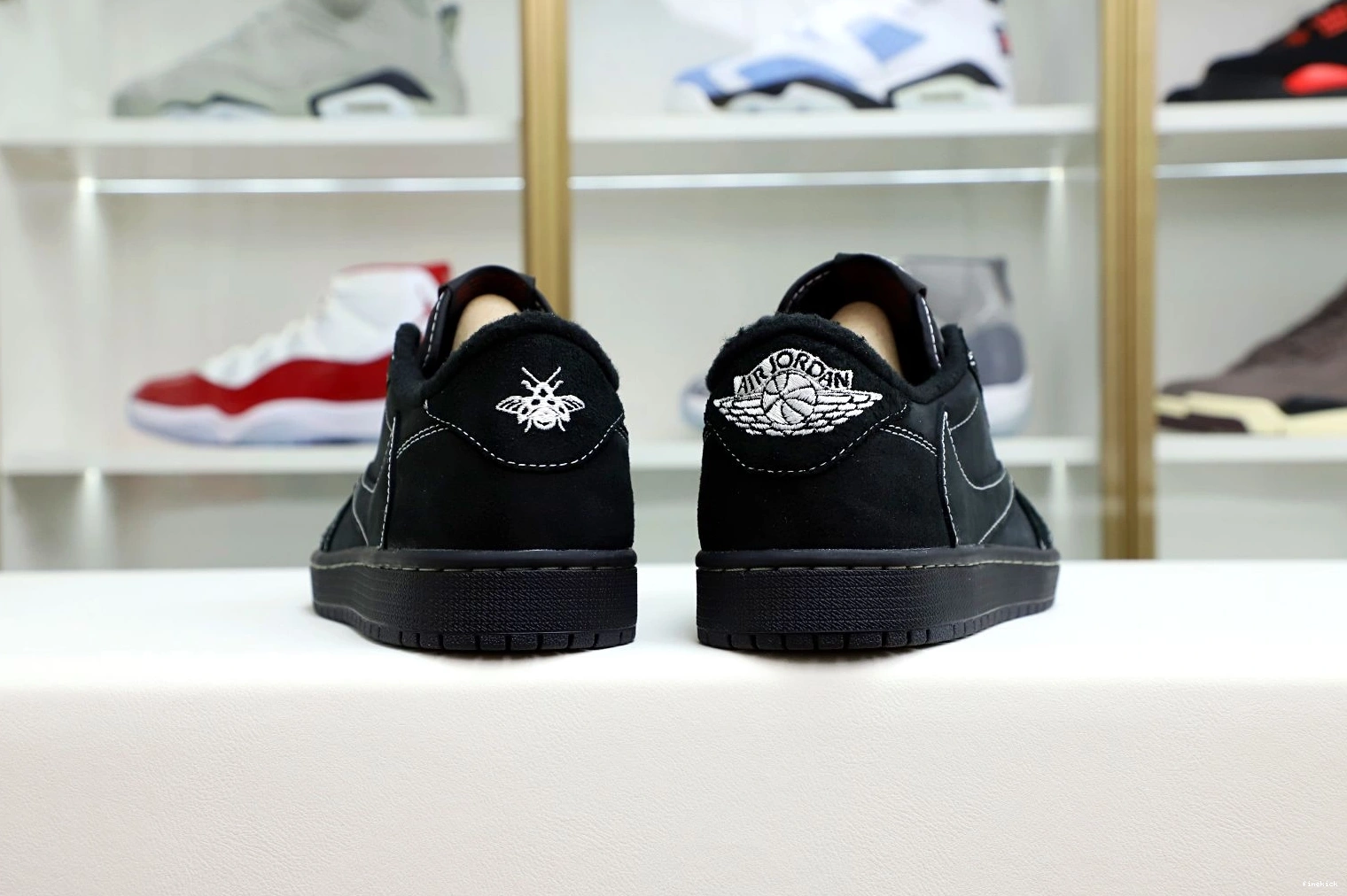 AIR “BLACK JORDAN PHANTOM” TRAVIS NIKE X SCOTT OG 1 LOW 0202